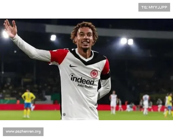 德天空曝英超多队追逐埃基蒂克 法兰克福标价8000万欧元 德天空曝英超多队追逐埃基蒂克 法兰克福标价8000万欧元