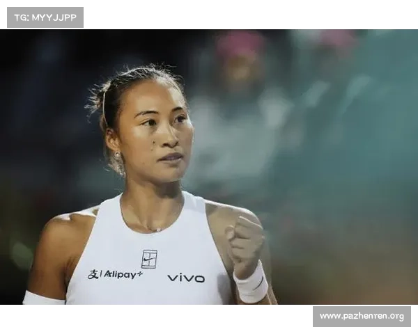 郑钦文红土首秀遭遇强敌挑战 次轮可能碰前世界第三争夺赛季首冠